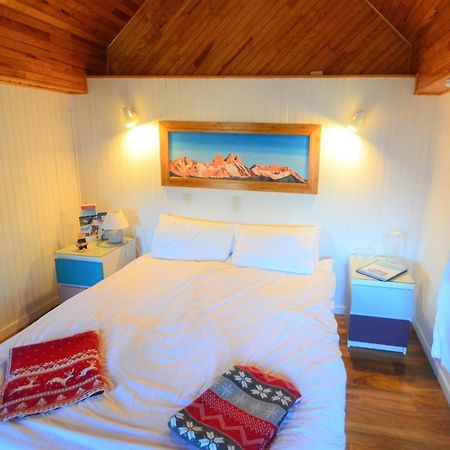 Le Petit Chalet-Leard Jarrier 外观 照片