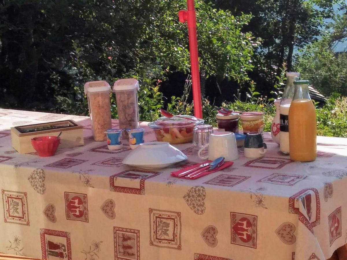Le Petit Chalet-Leard Jarrier 外观 照片