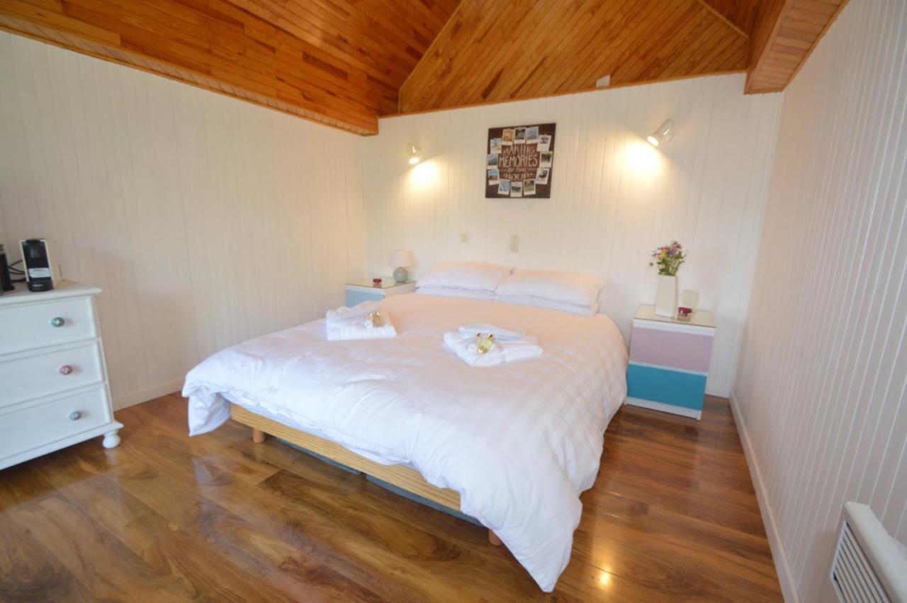 Le Petit Chalet-Leard Jarrier 外观 照片